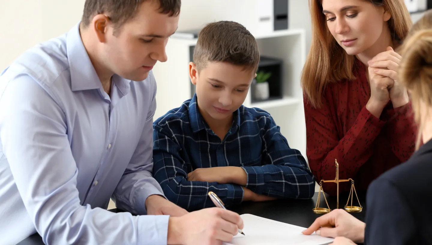 Blogs – How to Choose the Right Family Lawyer: Questions to Ask and What to Look for in Family Court Cases